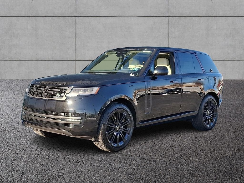 New 2025 Range Rover SE